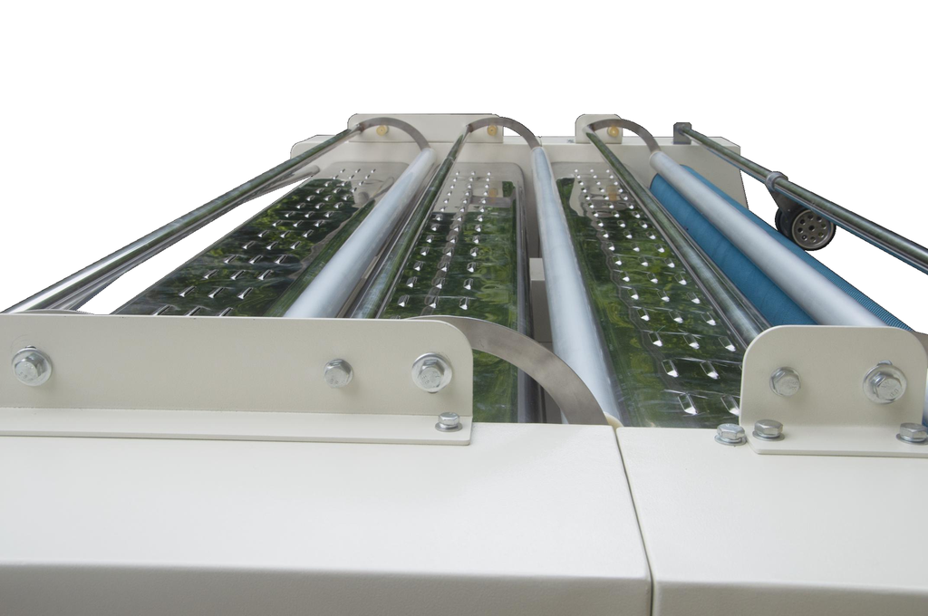 GOA吹风式自动对边松布机